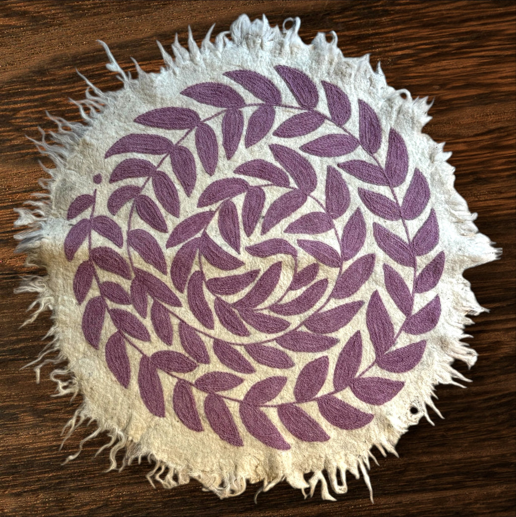 Woolen rug - lilac
