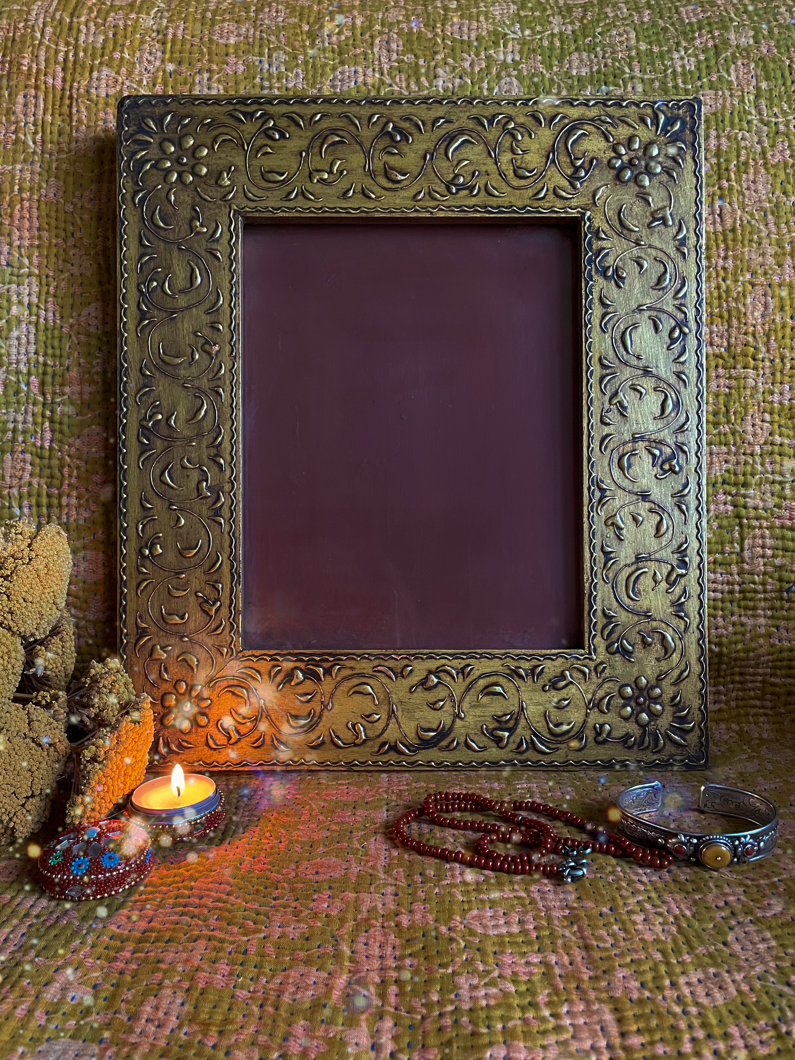 Handpainted Frame 19
