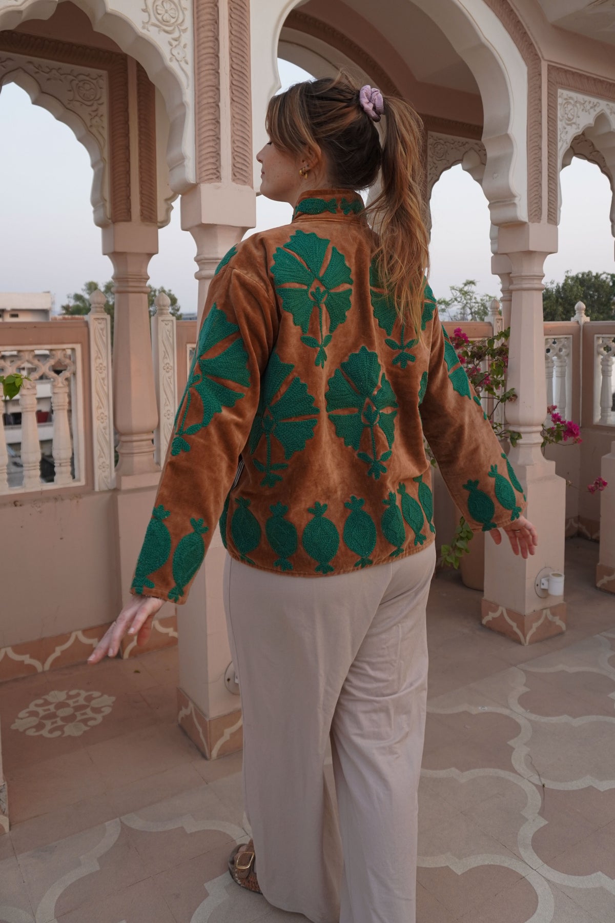 Suzani velvet short coat - Toffee Green