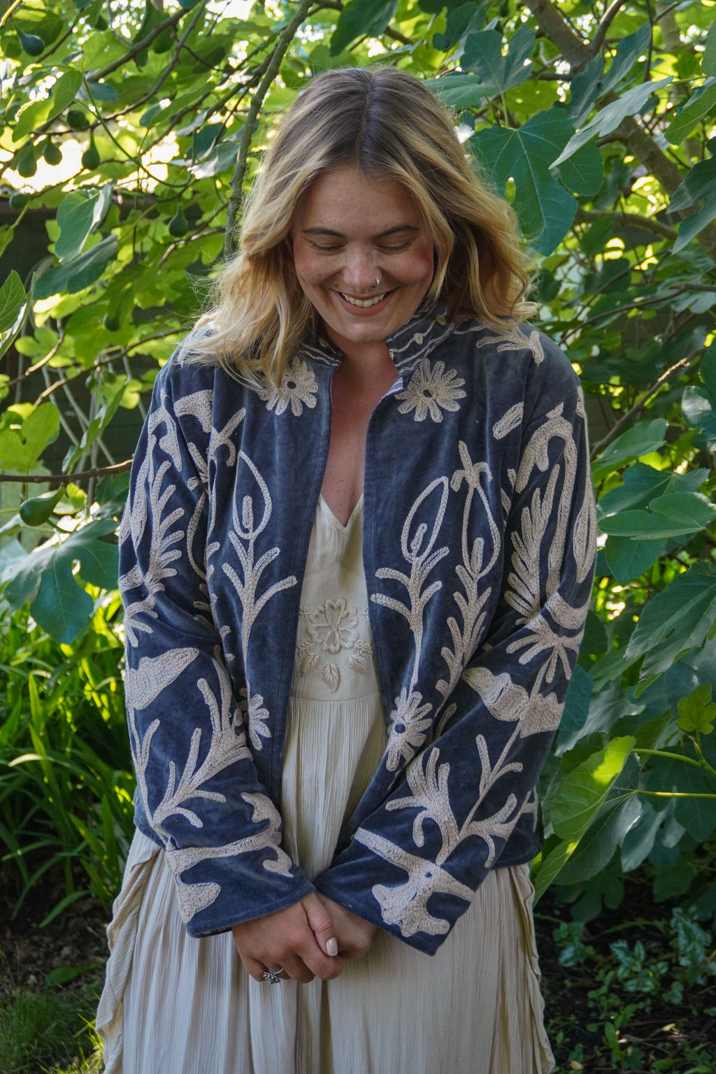 Suzani velvet short coat - Night Blue Floral