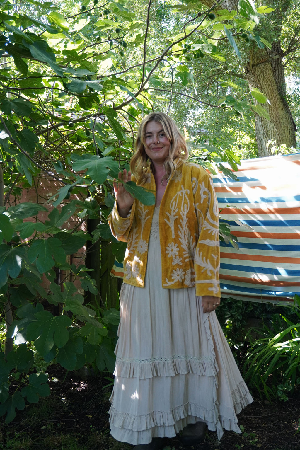 Suzani velvet short coat - Ochre Yellow Floral