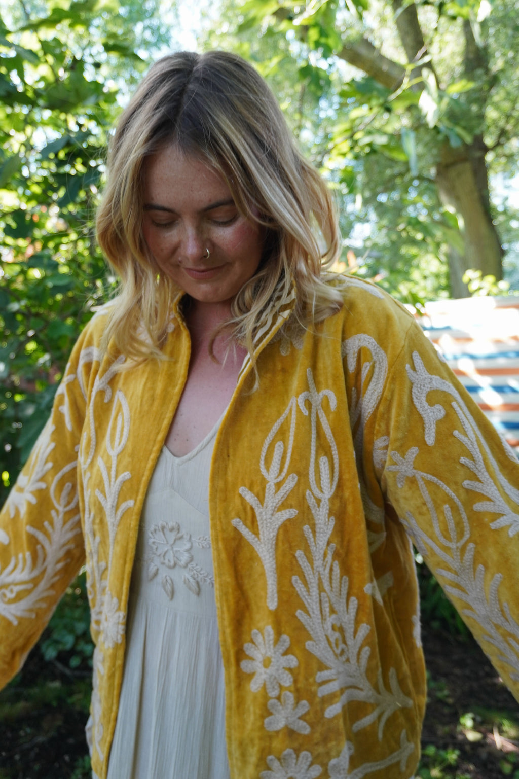 Suzani velvet short coat - Ochre Yellow Floral