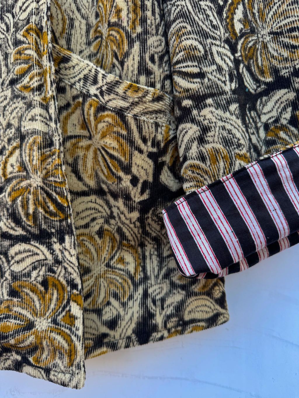 Blockprint Corduroy blazer - Floral Black