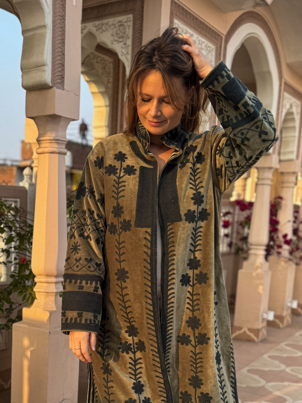 Suzani velvet long coat - Red