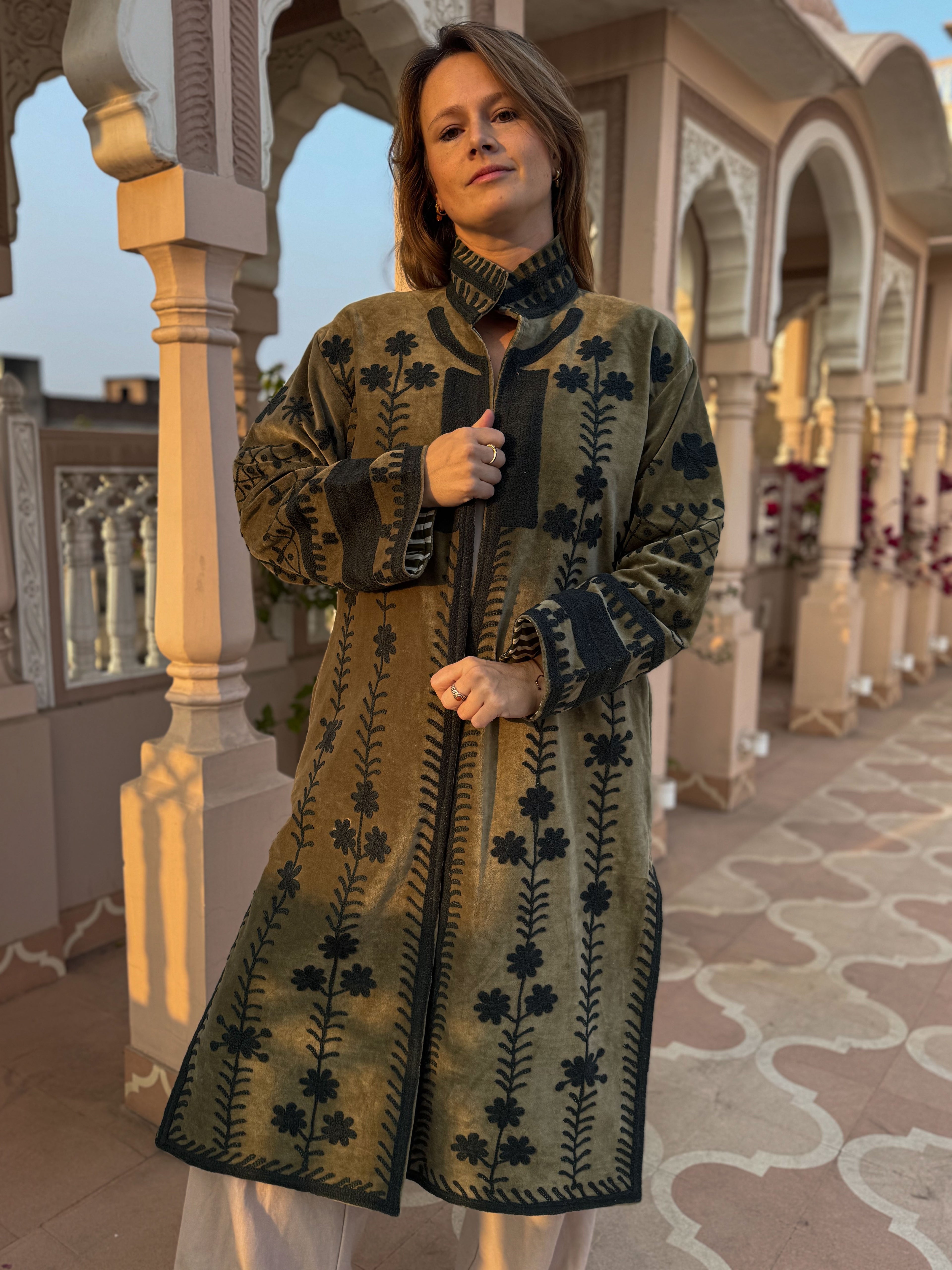 Suzani velvet long coat - Red