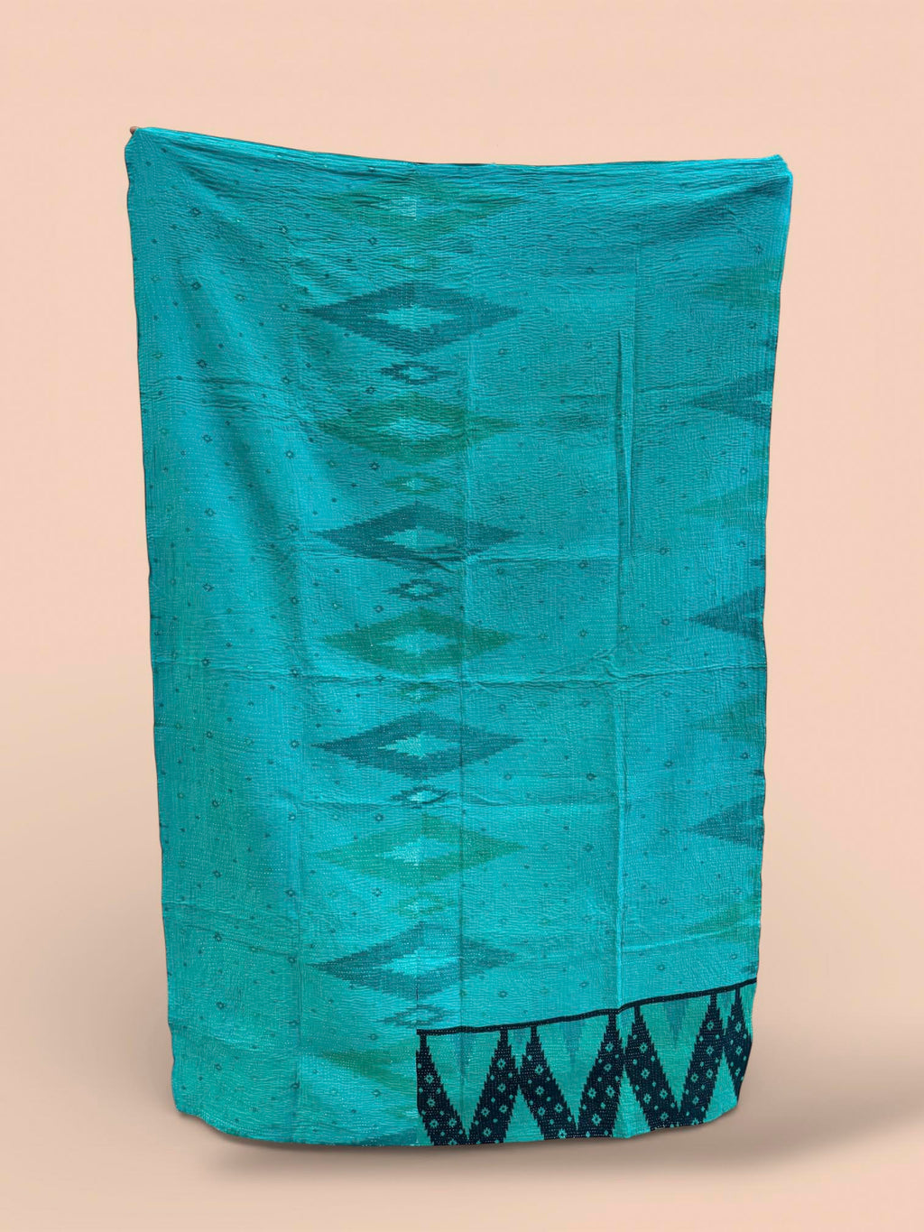 Kantha quilt - Fine stitch 03