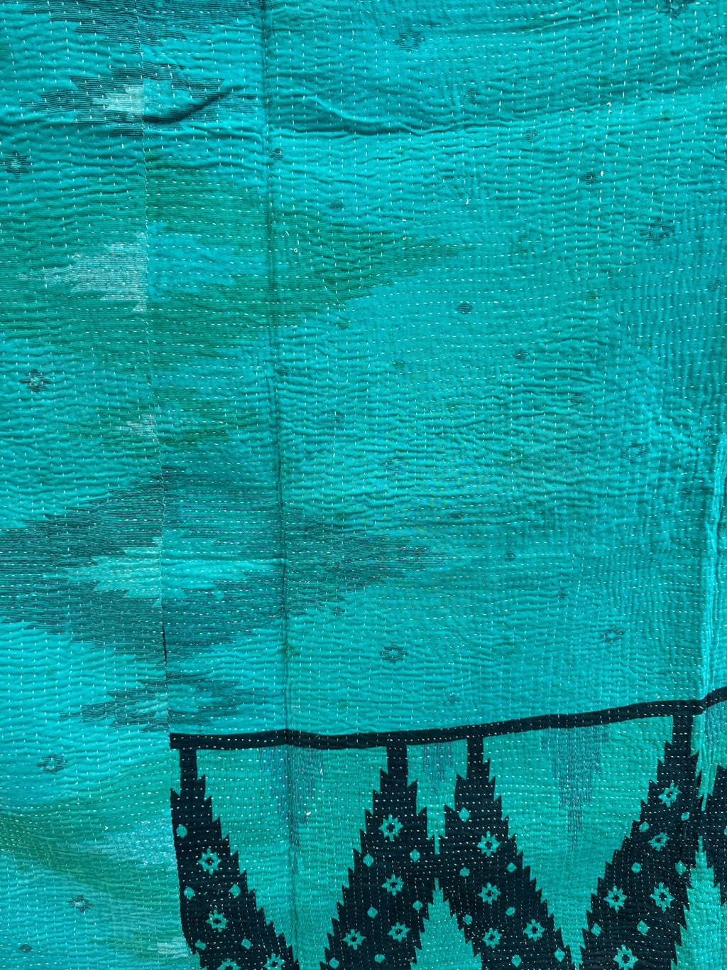 Kantha quilt - Fine stitch 03