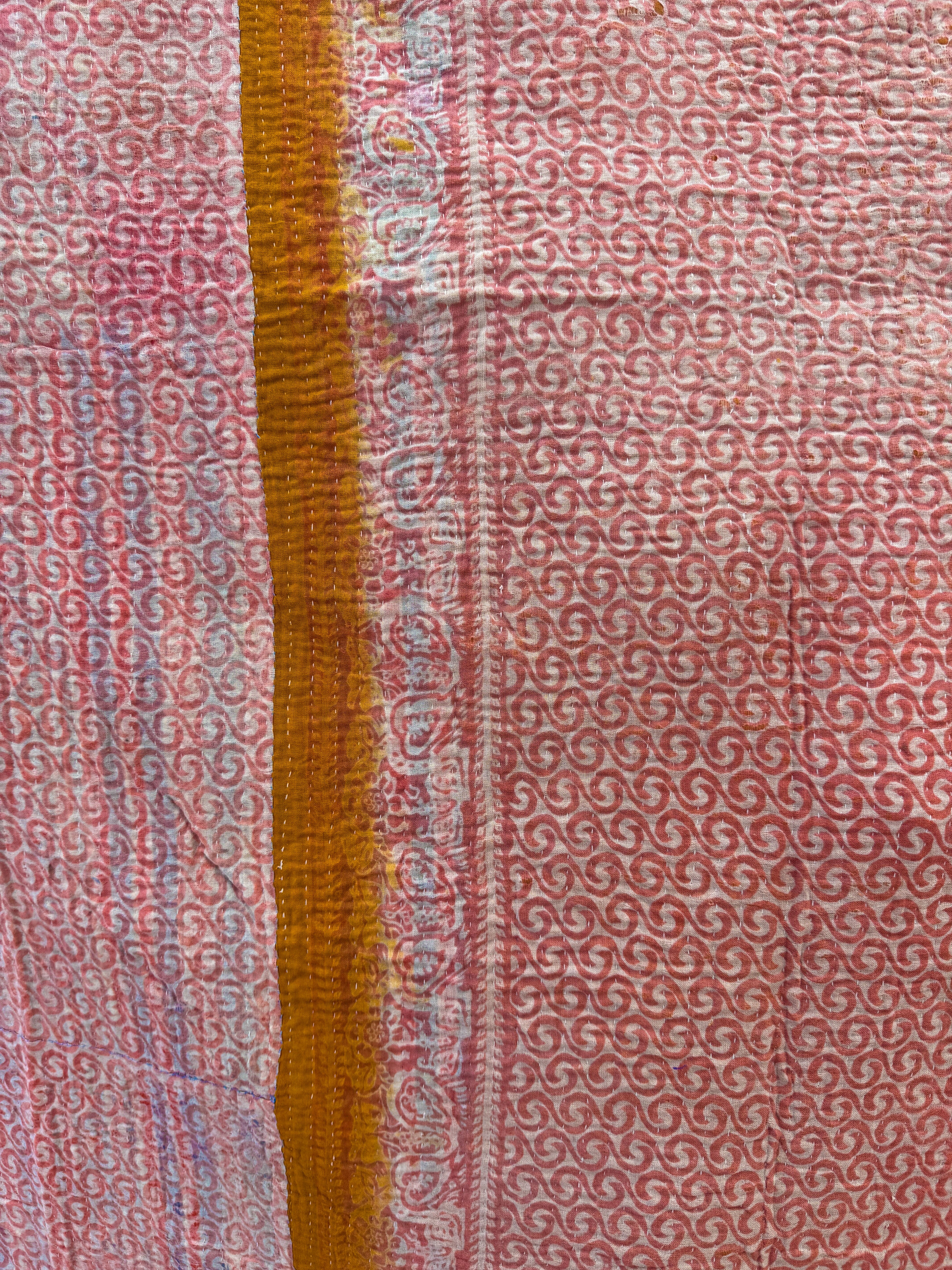 Kantha quilt - Fine stitch 05