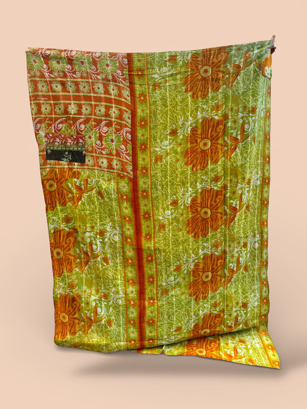 Kantha quilt - Fine stitch 06