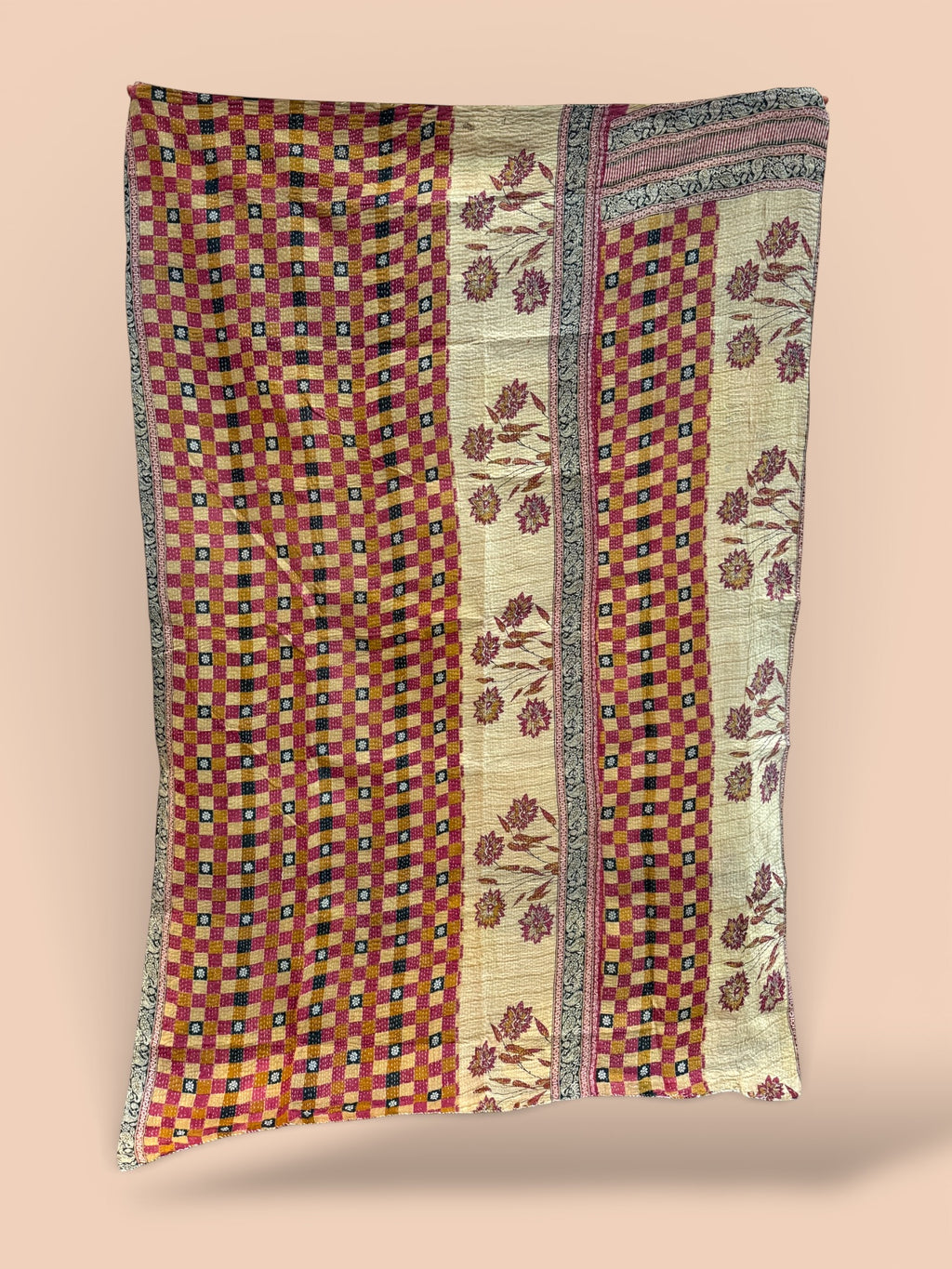 Kantha quilt - Fine stitch 09