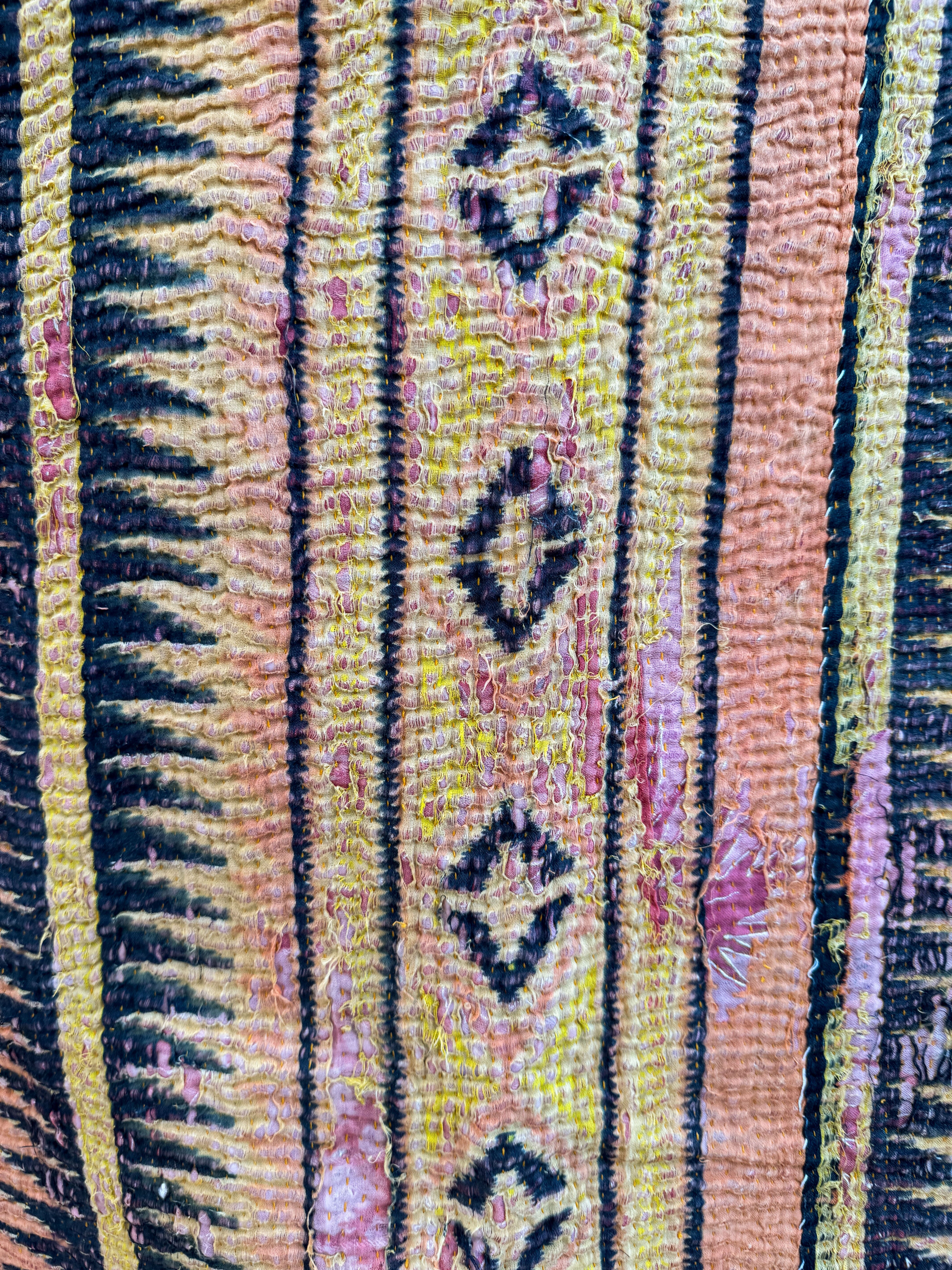 Kantha quilt - Fine stitch 13