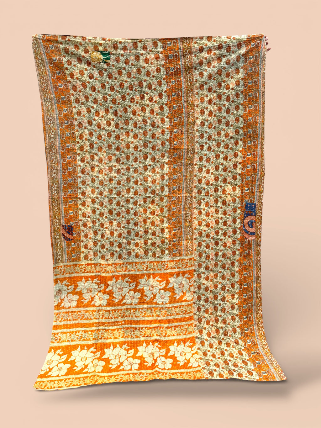 Kantha quilt - Fine stitch 16