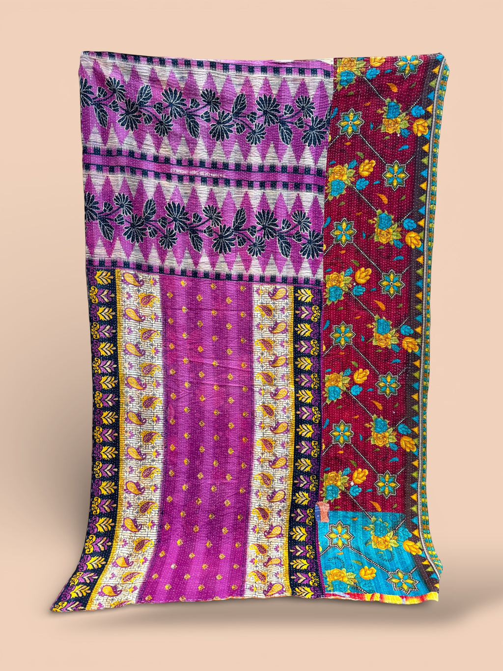 Kantha quilt - Fine stitch 16