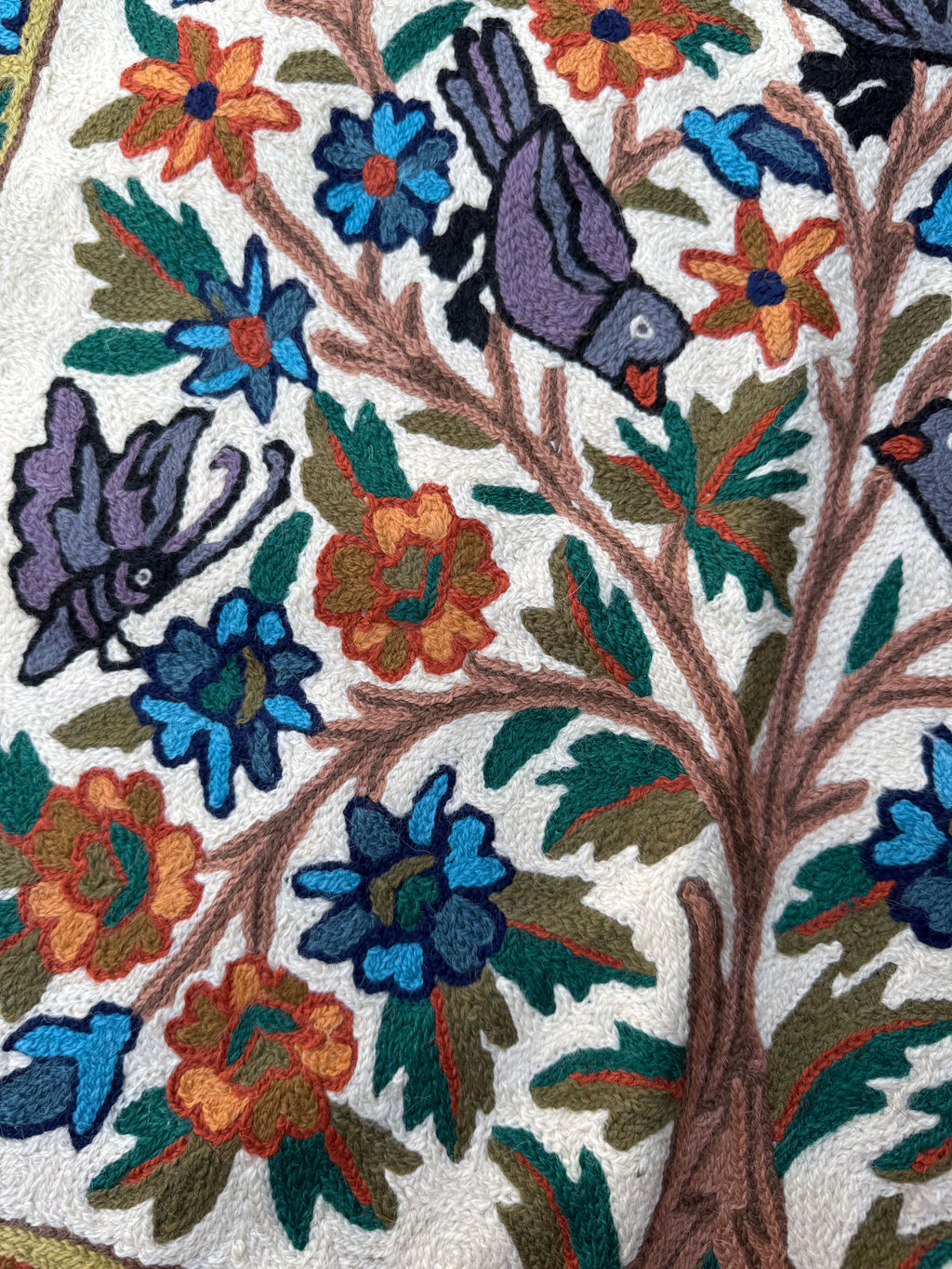 Wallhanging - embroidery bird