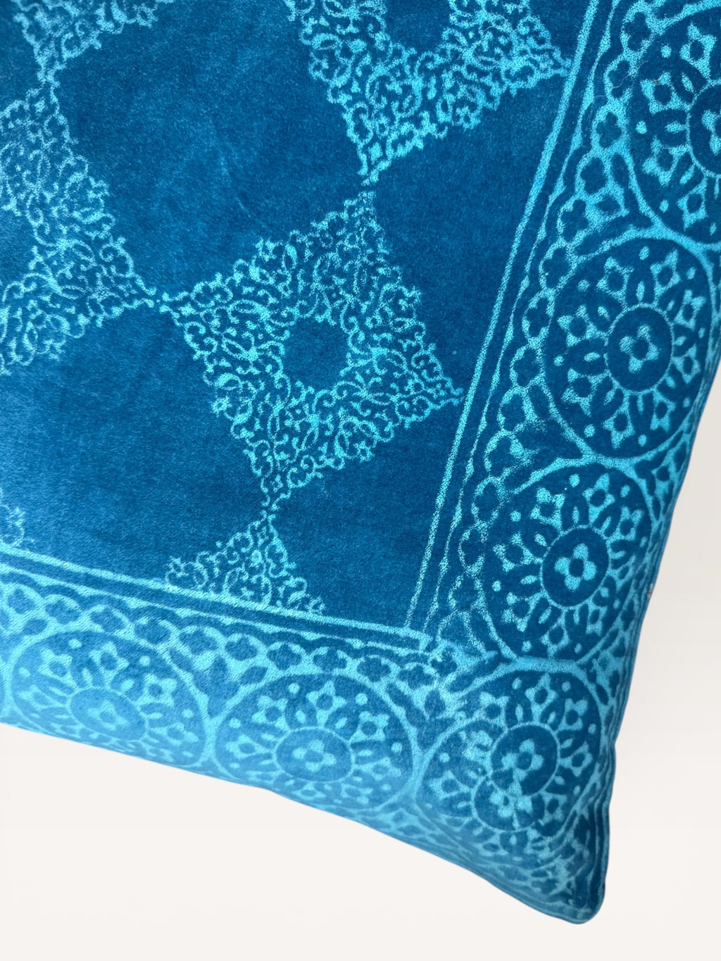Big cushion - Velvet blockprint Blue