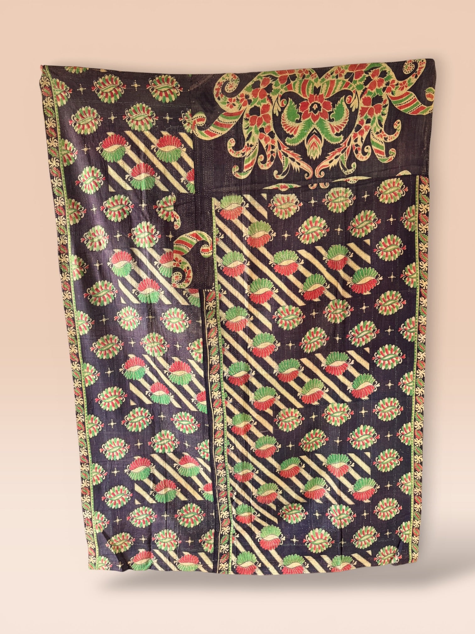 Kantha quilt - Fine stitch 25