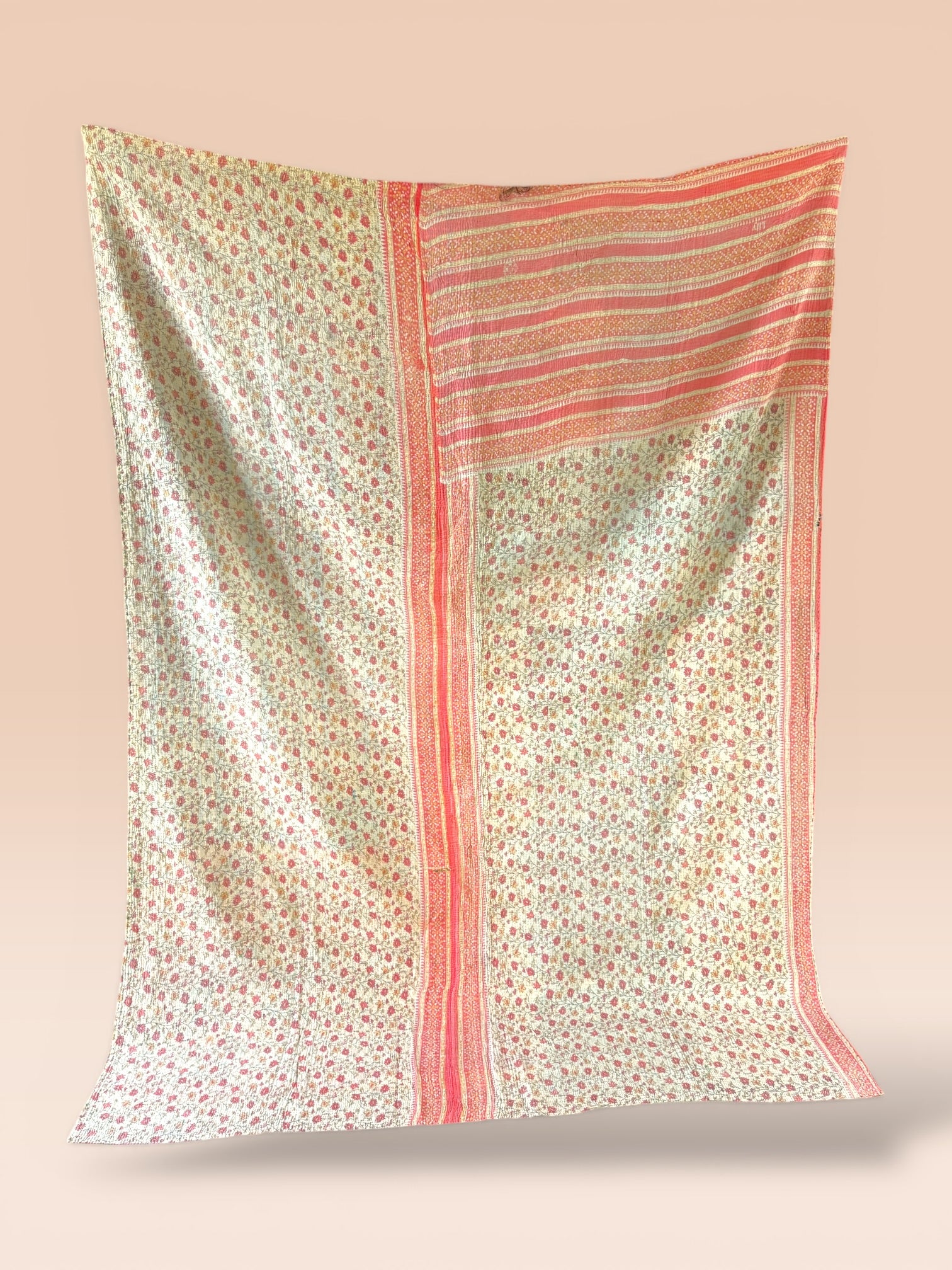 Kantha quilt - Fine stitch 22