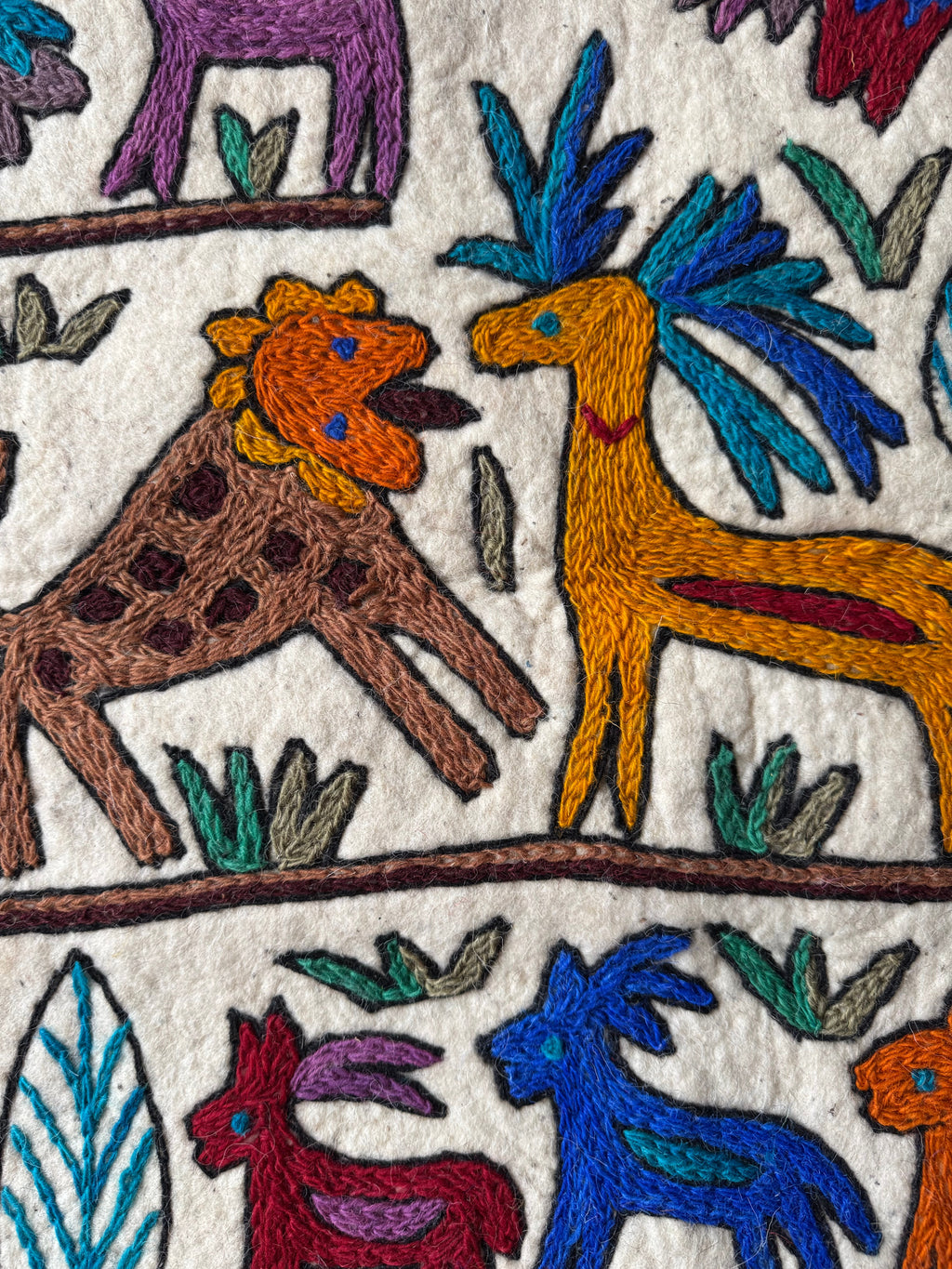 Embroidery Rug felt wool BIG - Animals 5