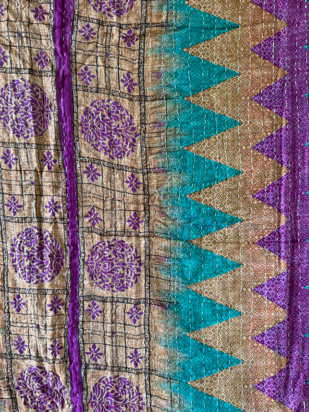 Kantha quilt - BIG stitch 14