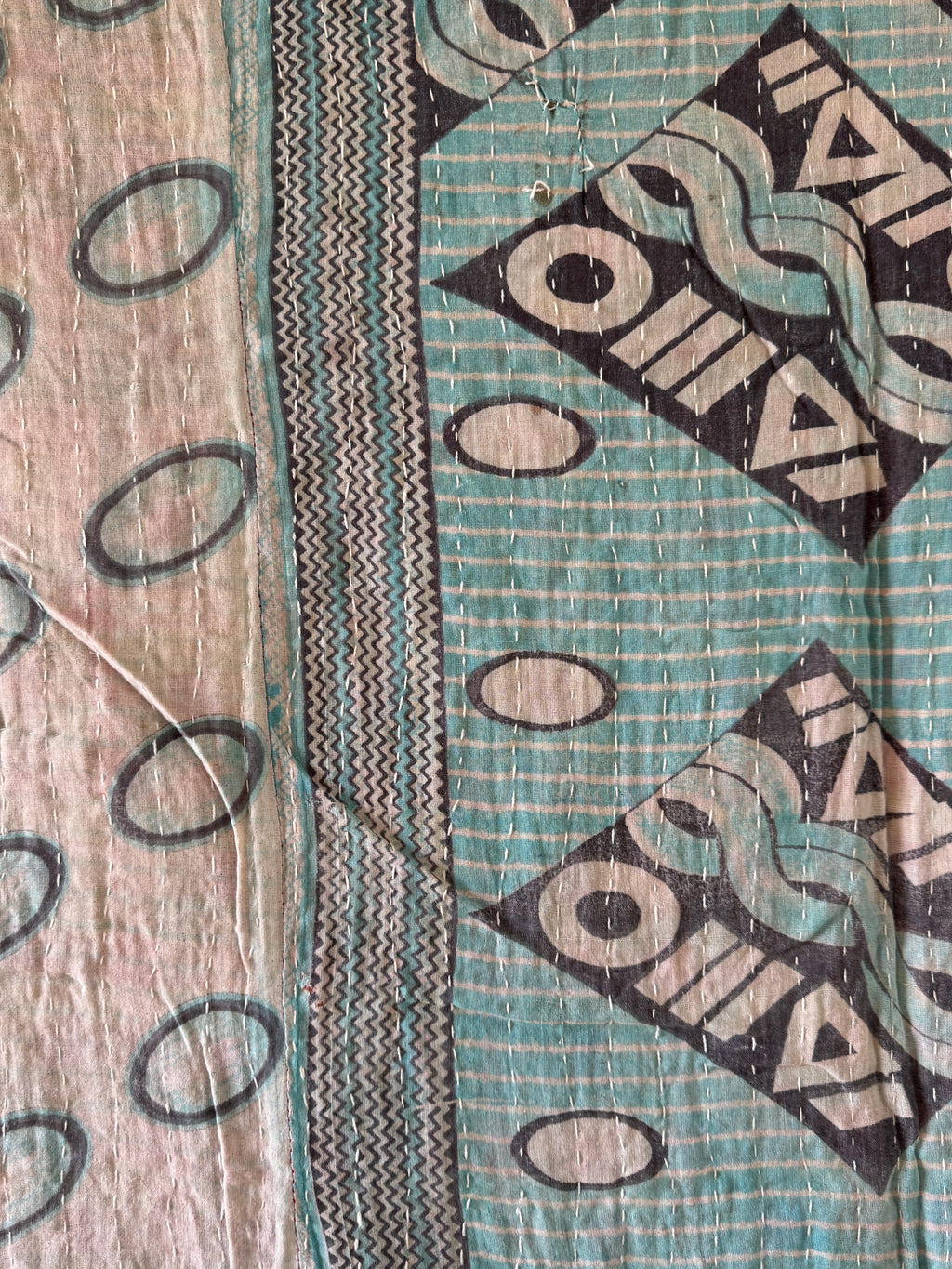 Kantha quilt - BIG stitch 18