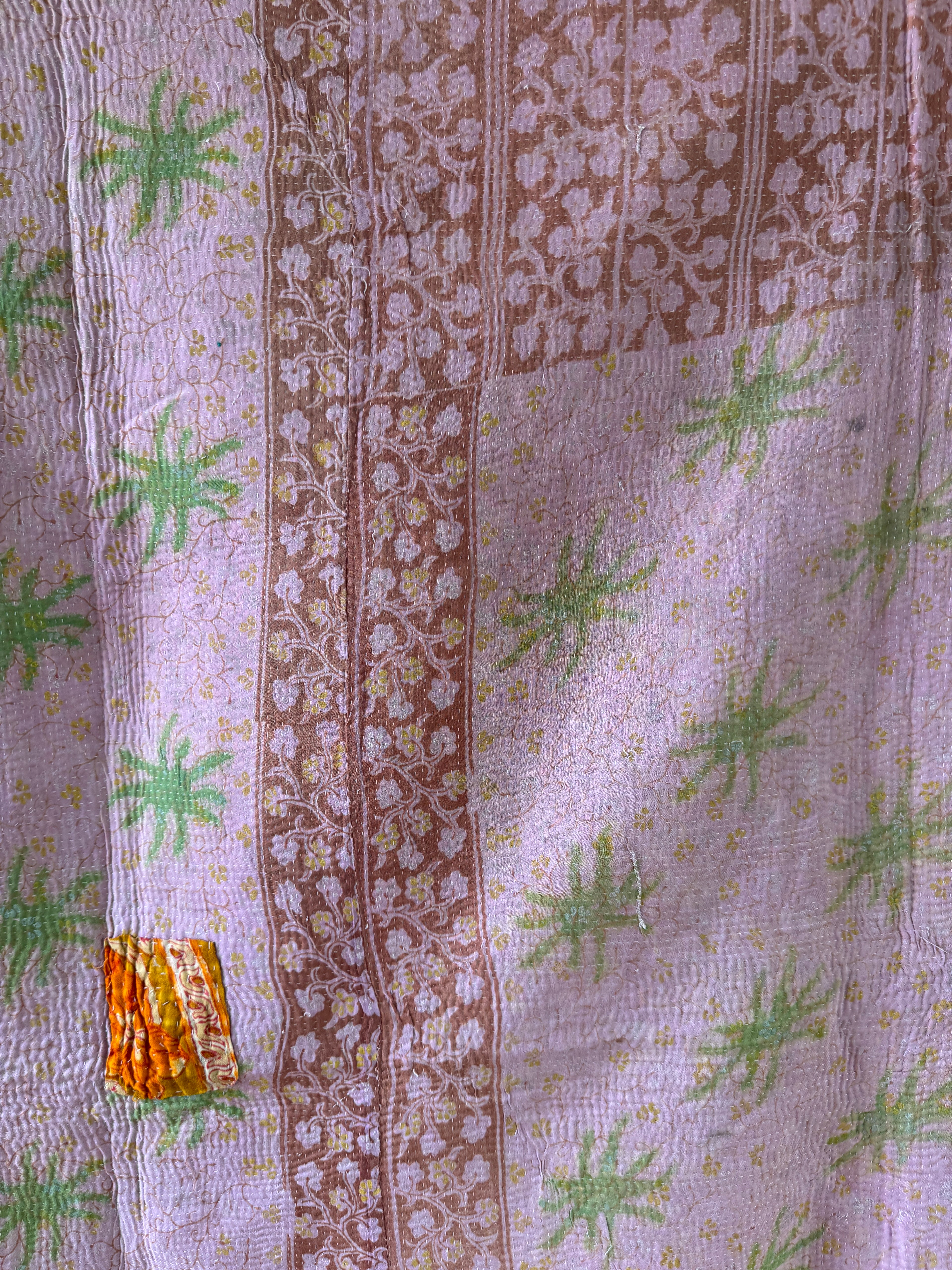 Kantha quilt - Fine stitch 24