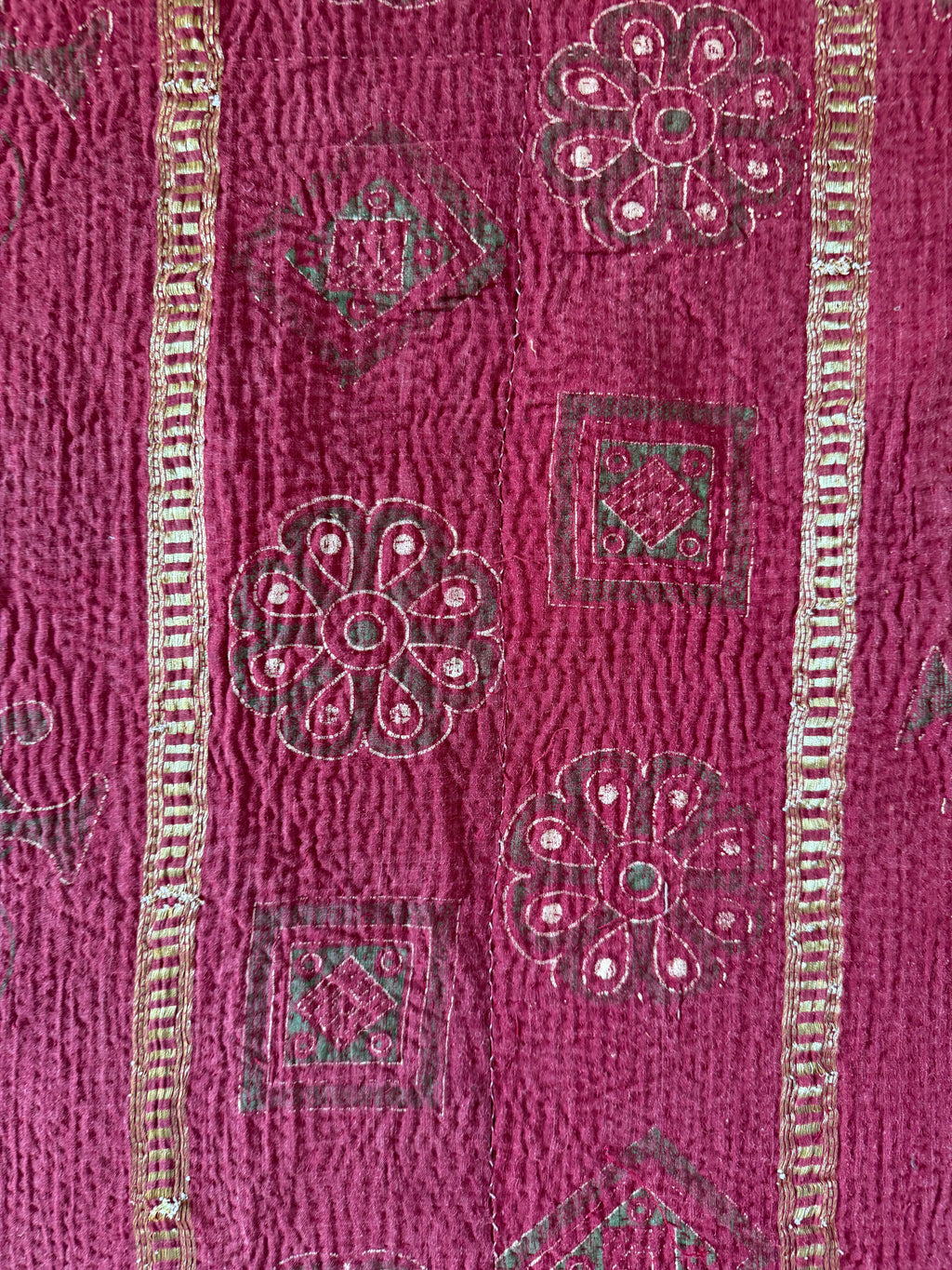 Kantha quilt - Fine stitch 19