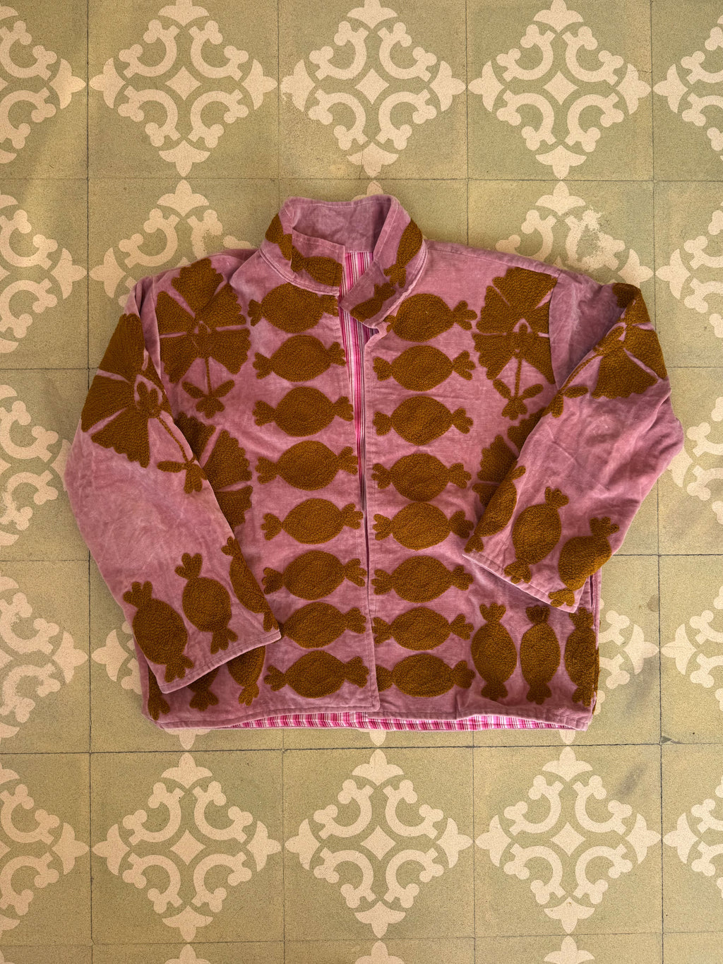 Suzani velvet short coat - Pink Ochre